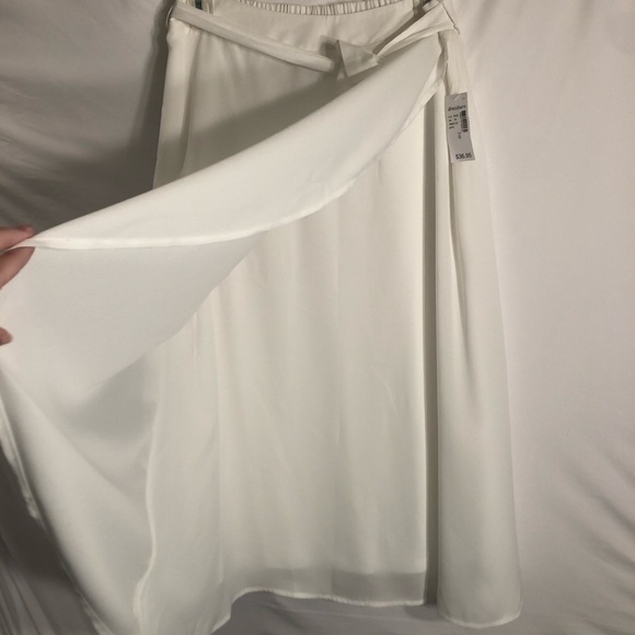 ♥️ NWT Roz & Ali Layered Belted Midi Skirt - Picture 2 of 6